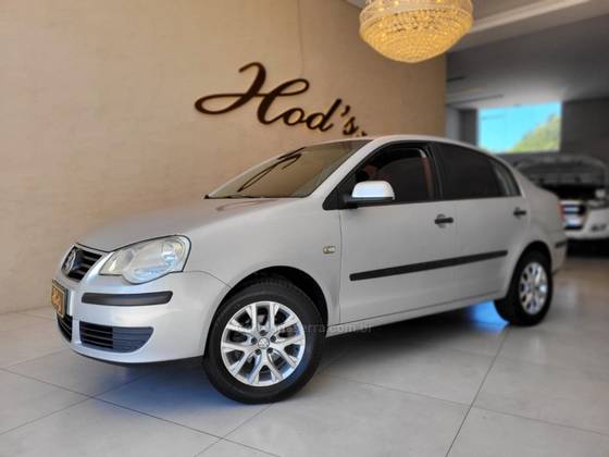 VOLKSWAGEN POLO SEDAN 1.6 MI COMFORTLINE 8V FLEX 4P MANUAL